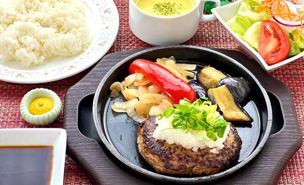 5月からのハンバーグ膳